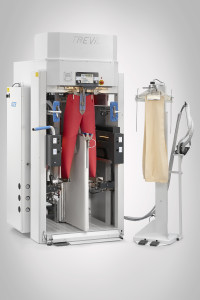 Lo stirapantaloni Pantastar, unica macchina in grado di stirare completamente i pantaloni con la piega con la stessa qualità dei mezzi tradizionali. 