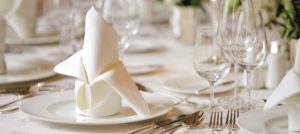 rc_powerscourt_powerscourt_house_table_setting